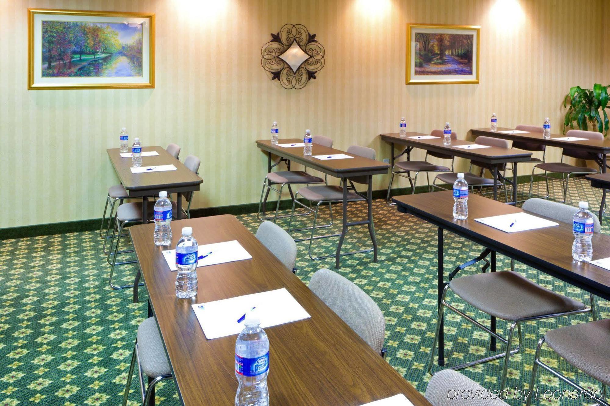 Holiday Inn Express Irwin Pa Tpk Exit 67 By Ihg Exterior photo