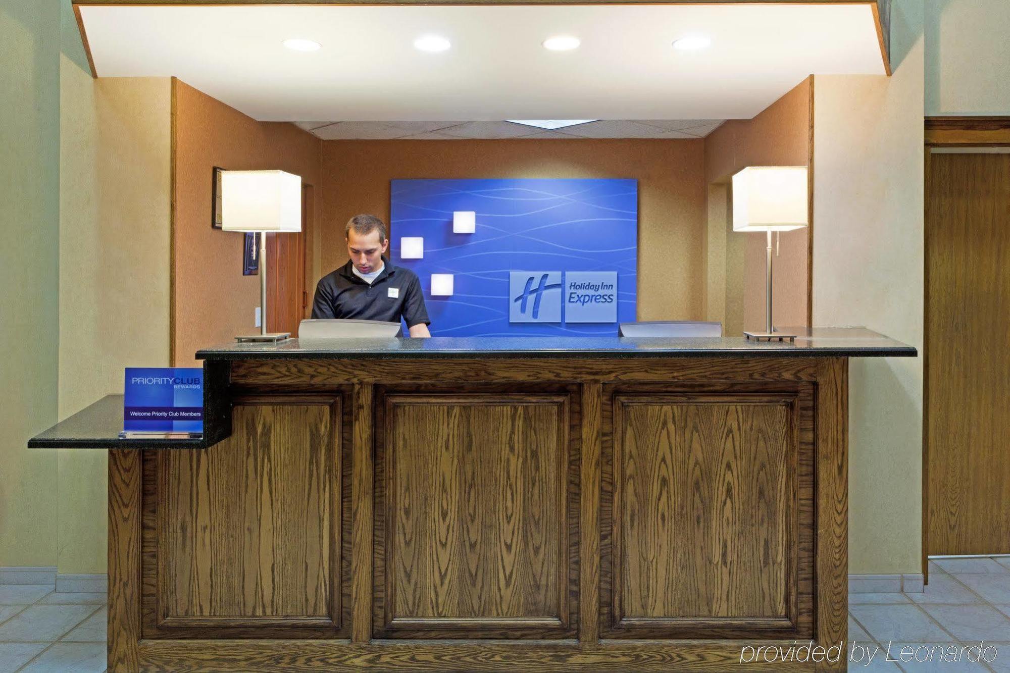Holiday Inn Express Irwin Pa Tpk Exit 67 By Ihg Exterior photo